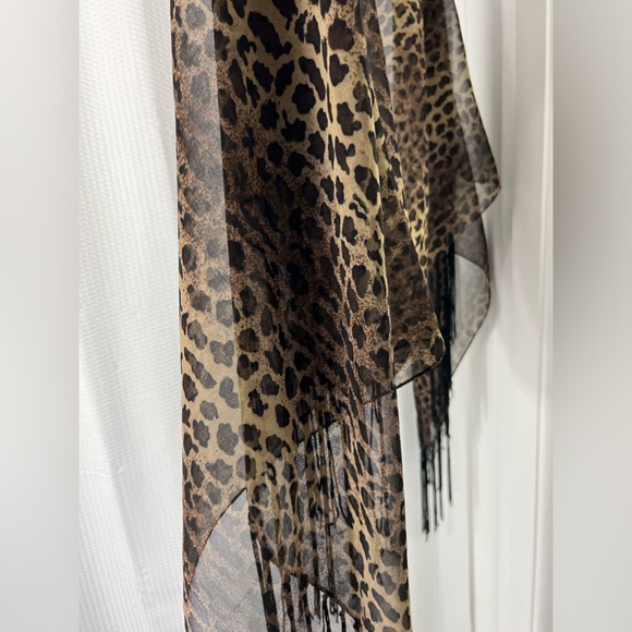 Animal Print Fringed Scarf - Picture 2 of 7